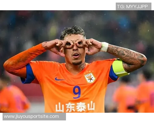 克雷桑精彩表现助力泰山队大胜对手5-1再添一城 克雷桑精彩表现助力泰山队大胜对手5-1再添一城