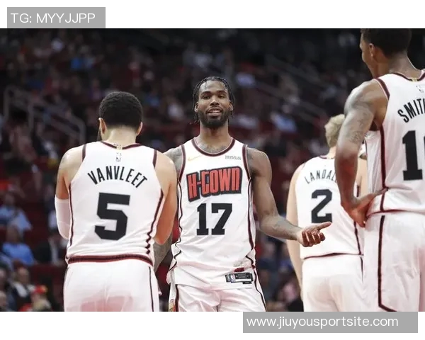 乌度卡确认伊森与亚当斯首场季前赛对阵老鹰第二场将选择轮休策略 乌度卡确认伊森与亚当斯首场季前赛对阵老鹰第二场将选择轮休策略