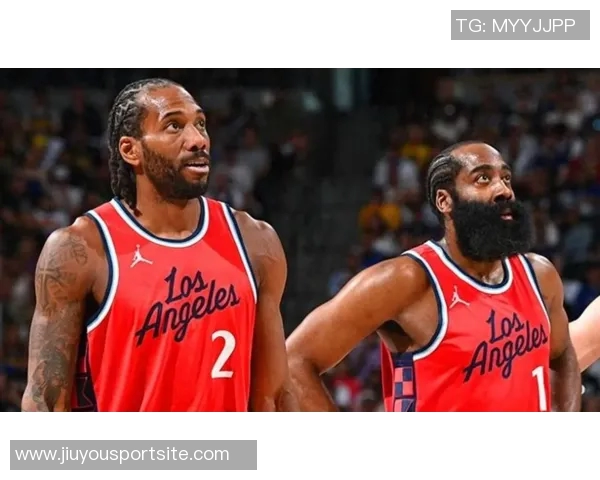 快船在哈登缺席时大胜33分莱昂纳德表现出色引领球队逆袭 快船在哈登缺席时大胜33分莱昂纳德表现出色引领球队逆袭