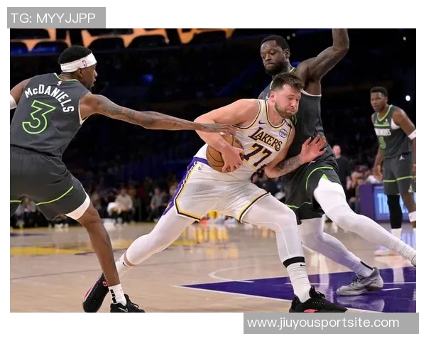 关键时刻防守效率排行榜揭晓湖人独占鳌头雷霆紧随其后森林狼表现不俗 关键时刻防守效率排行榜揭晓湖人独占鳌头雷霆紧随其后森林狼表现不俗