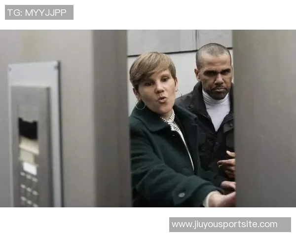 受害者多达61人，每体：西班牙一男子伪装成经纪人涉性侵被捕