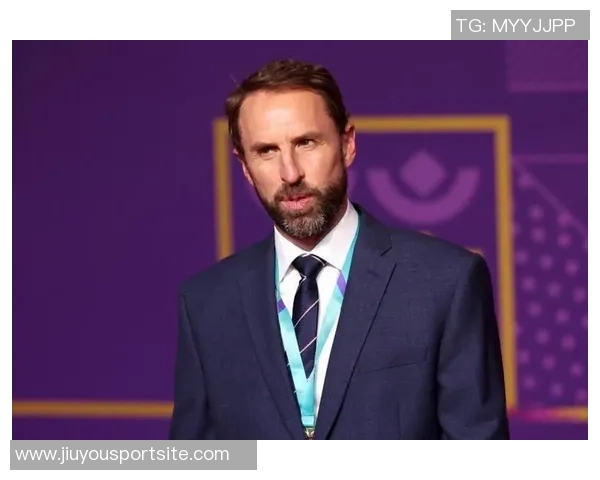 索斯盖特愿执教曼联但称需四年才能争欧冠荣耀 索斯盖特愿执教曼联但称需四年才能争欧冠荣耀